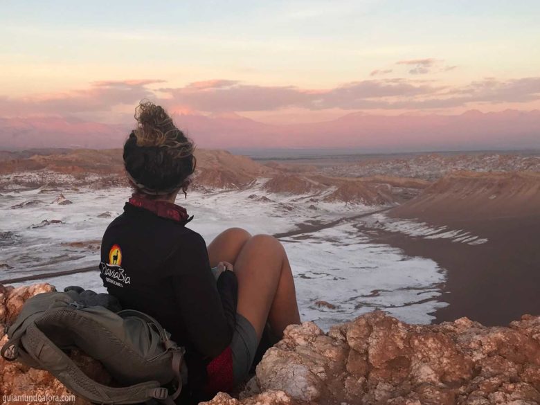 Por do sol rosado no Valle de la Luna
