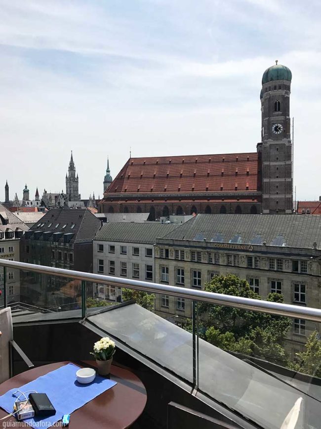 Terraço do Bayerischer Hof