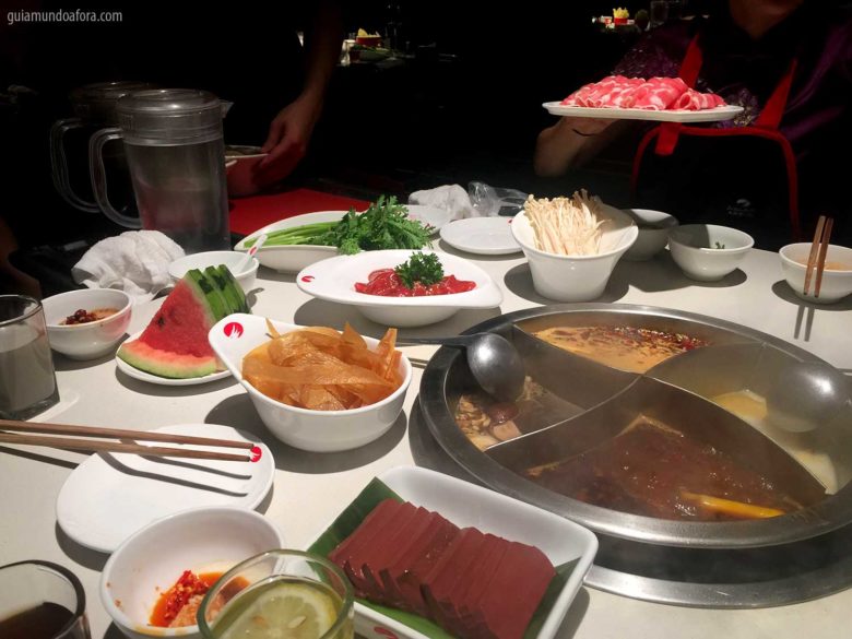 hot-pot-china-min-780x585 Comida na China: o que comer? Vou passar mal? hot-pot-china-min-780x585 Comida na China: o que comer? Vou passar mal?
