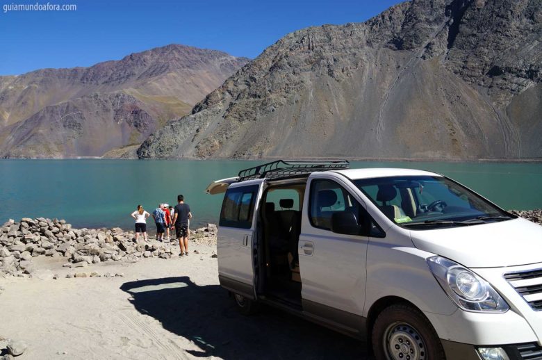 carro-cajon-del-maipo-min-780x518 Cajón del Maipo: o passeio em Santiago que você NÃO PODE perder! carro-cajon-del-maipo-min-780x518 Cajón del Maipo: o passeio em Santiago que você NÃO PODE perder!